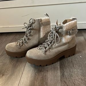 Soda Platform Boots